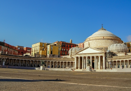 Plaza del Plebiscito en Nápoles