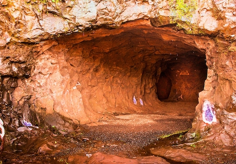 Cueva de entrada a Minas de Wanda